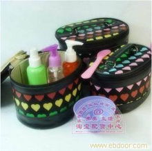 日用品批發(fā) 彩妝化妝包的市場機(jī)遇與經(jīng)營策略